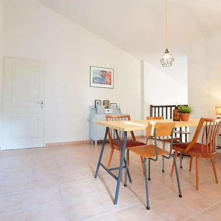 Villa Lovely In With Private Swimming Pool